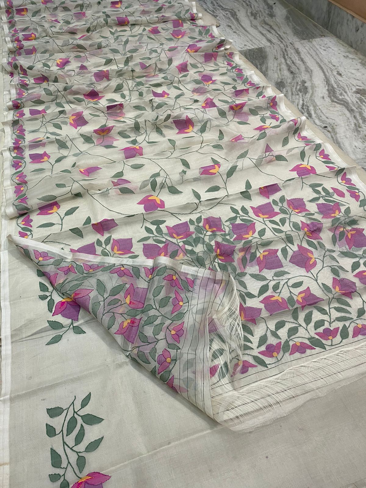 Pini muslin tantuj saree - Saffronfashionindia