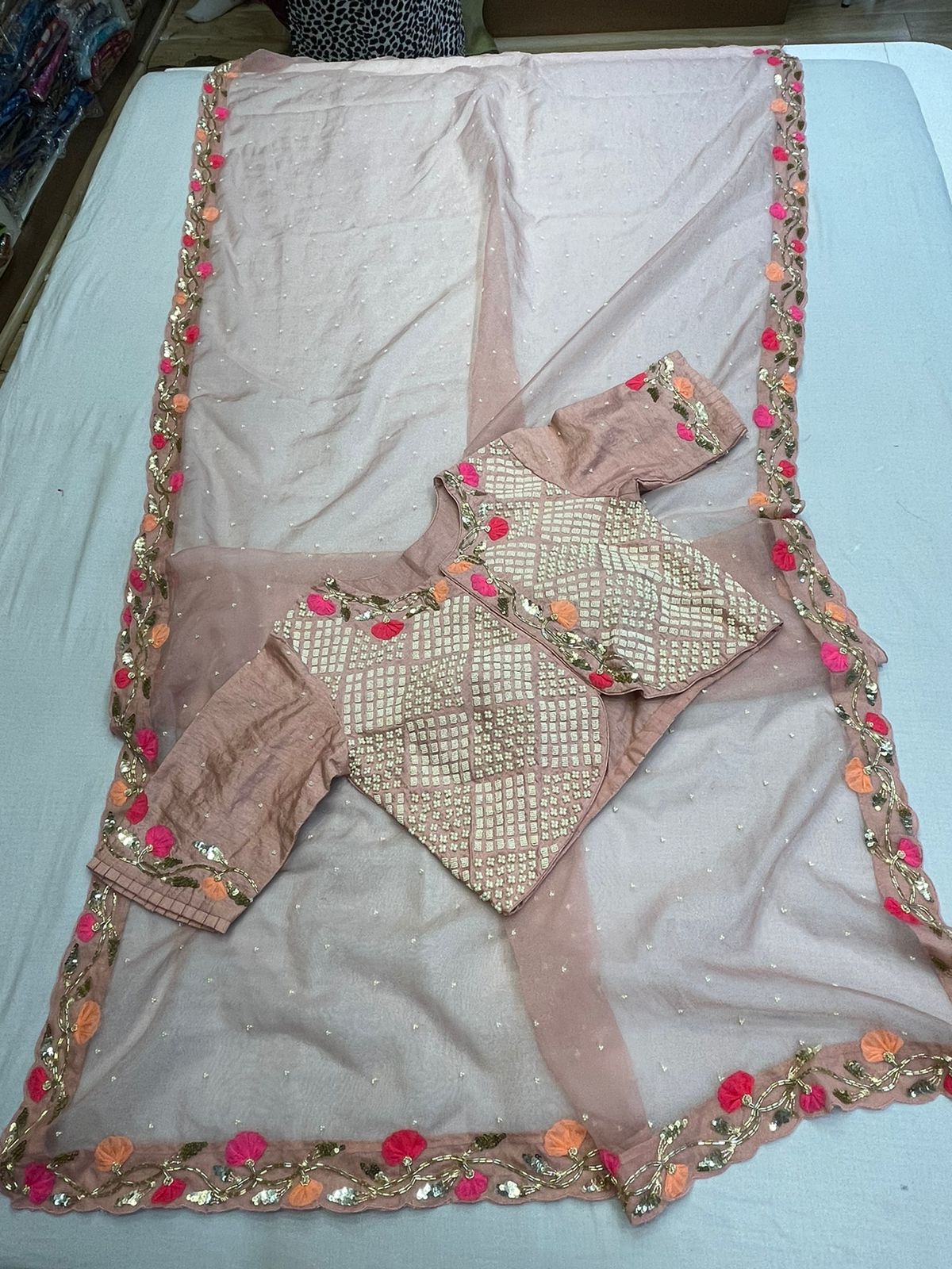 Venusiani embroidery sari - Saffronfashionindia