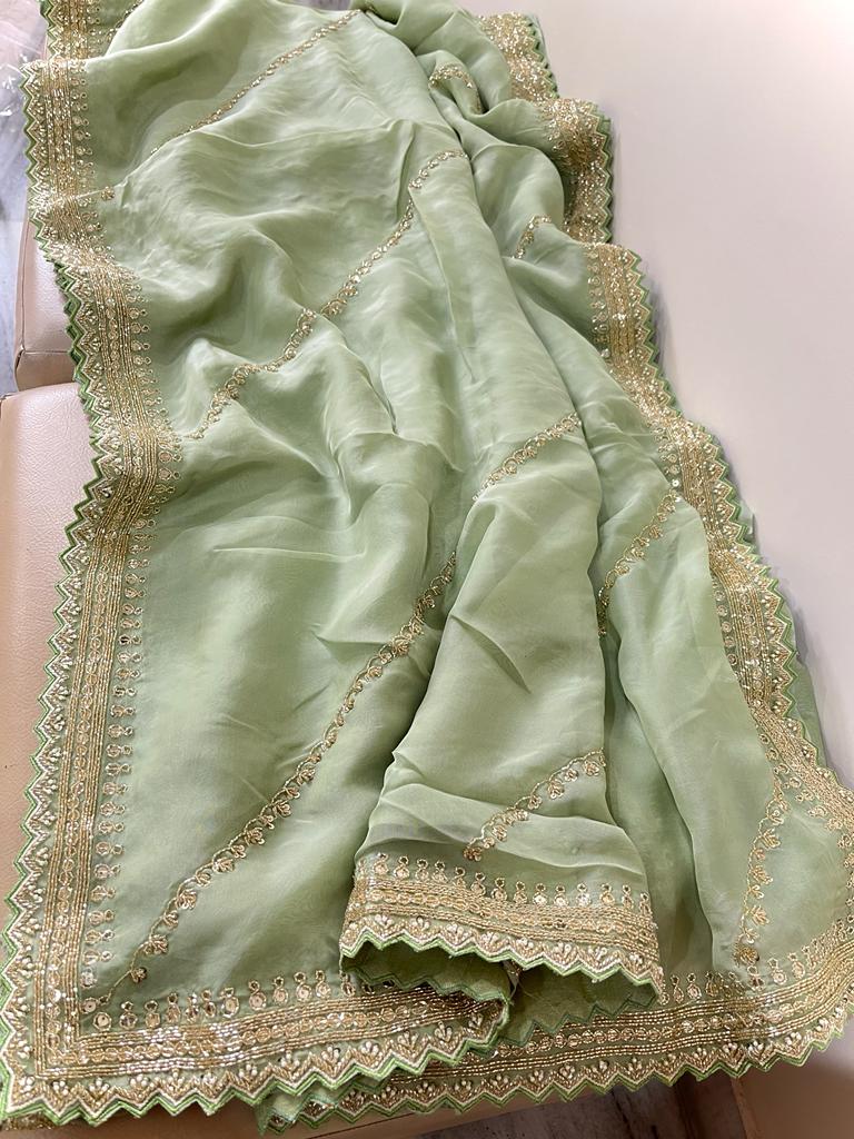 Nivesha organza saree - Saffronfashionindia