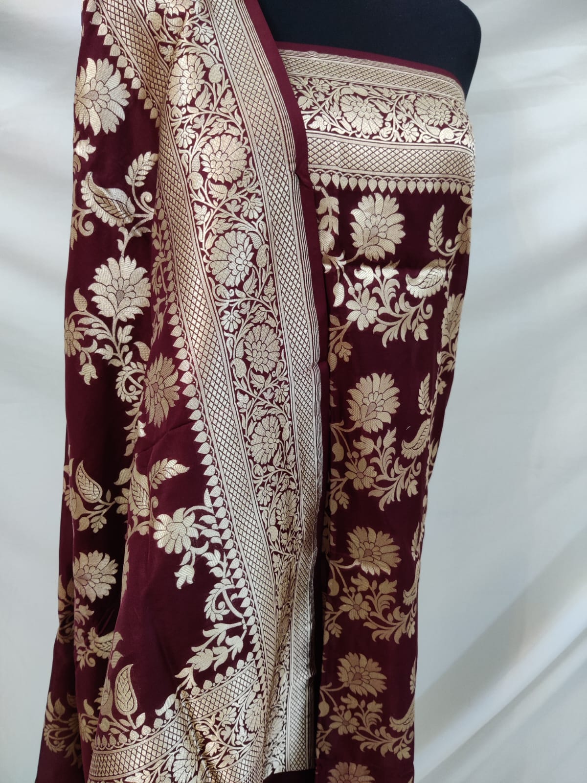 Katan handwoven silk dupatta - Saffronfashionindia
