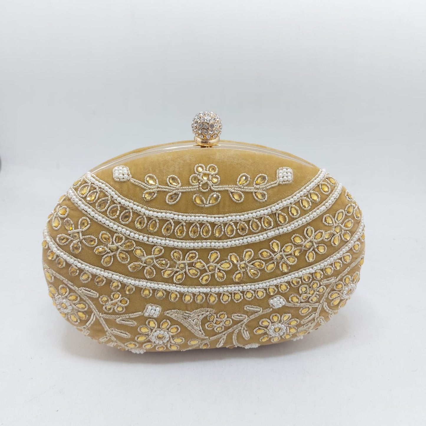 Aveheli embroidery clutch - Saffronfashionindia