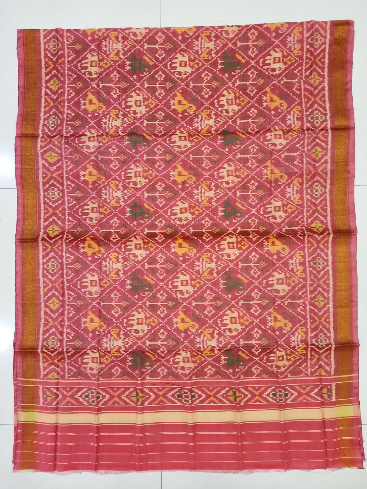 Rajkot ikkat Patola dupatta - Saffronfashionindia