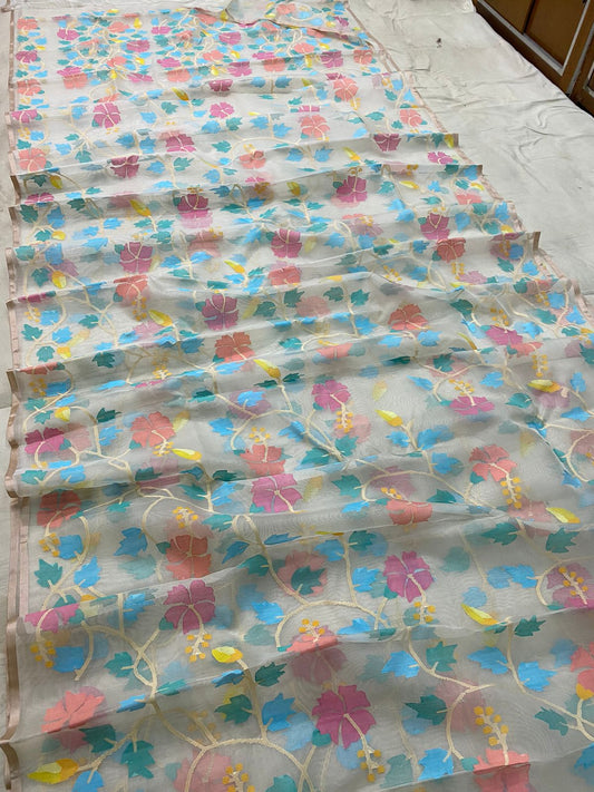Ranisha Tantuj Jamdani saree - Saffronfashionindia