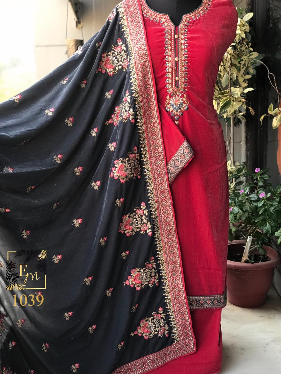 Fastive salwar suit - Saffronfashionindia