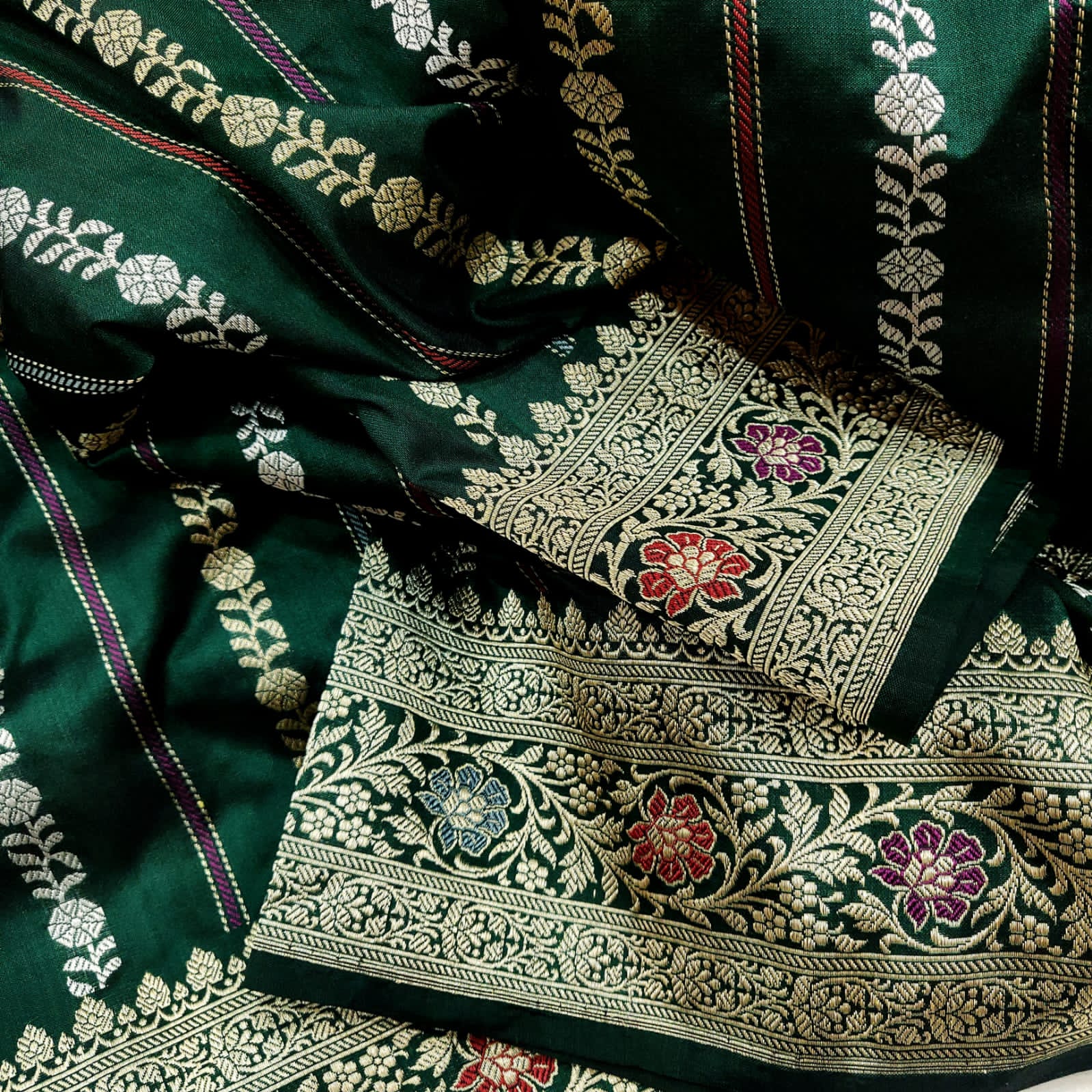 Livani handwoven Katan silk saree - Saffronfashionindia