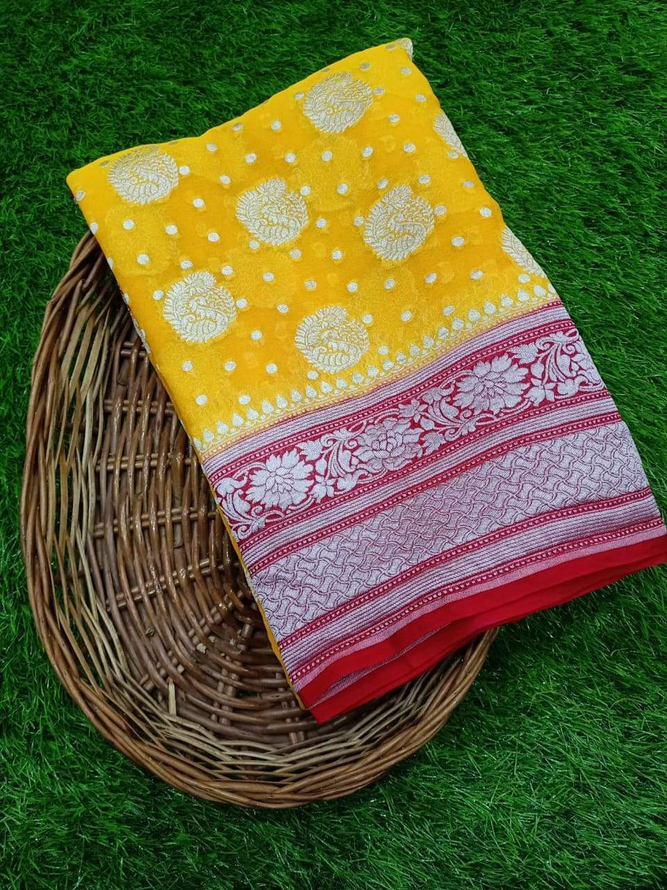 Limia gorgette saree/Indian saree/traditional saree - Saffronfashionindia