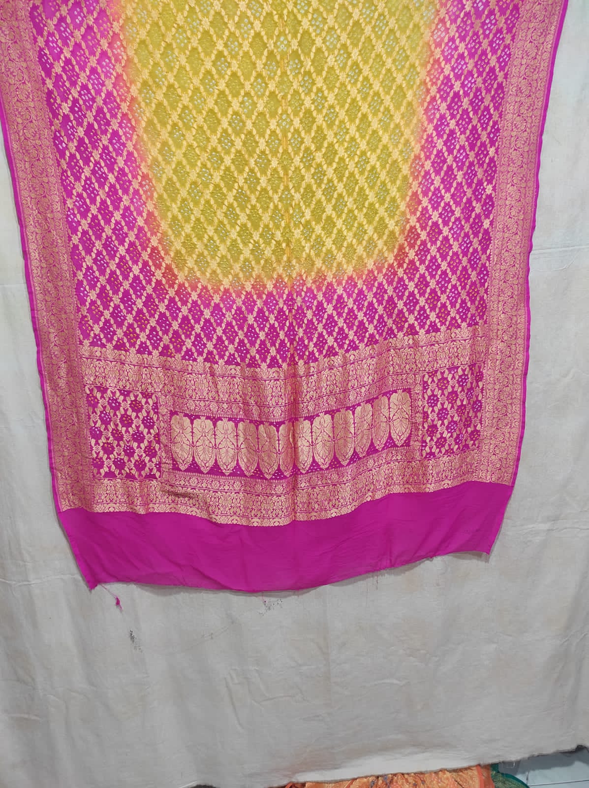Nazia bandhani dupatta - Saffronfashionindia