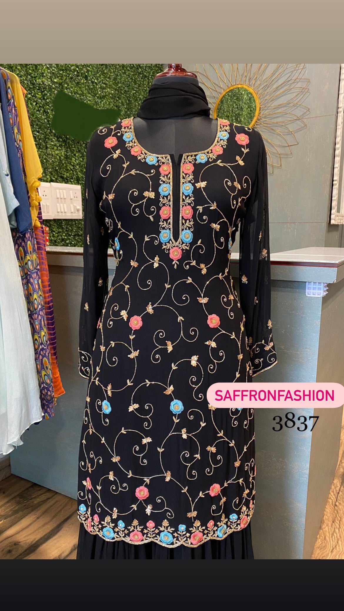 Nivasha gorgette Kurti dress - Saffronfashionindia