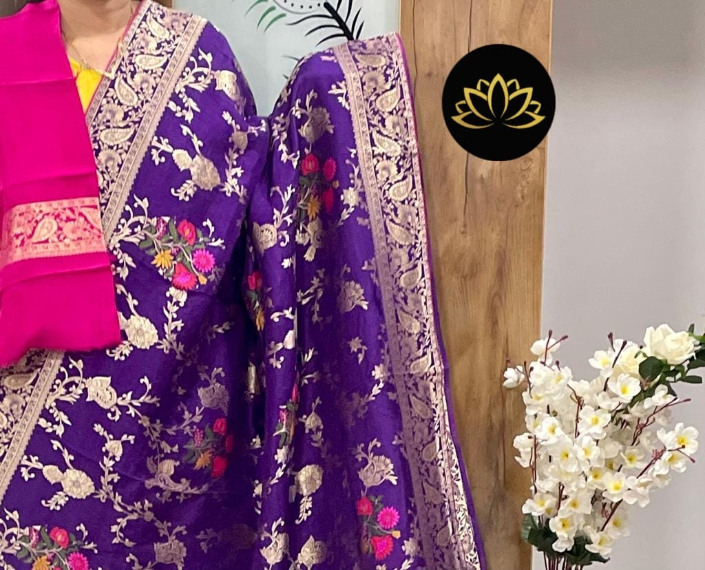 Avika banarsi moonga saree - Saffronfashionindia