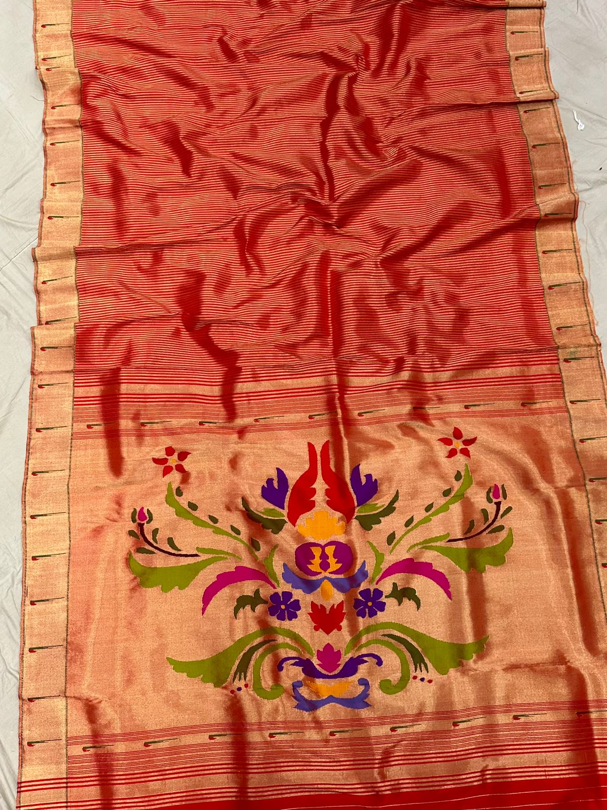 Rangbhara muniya Paithani saree - Saffronfashionindia