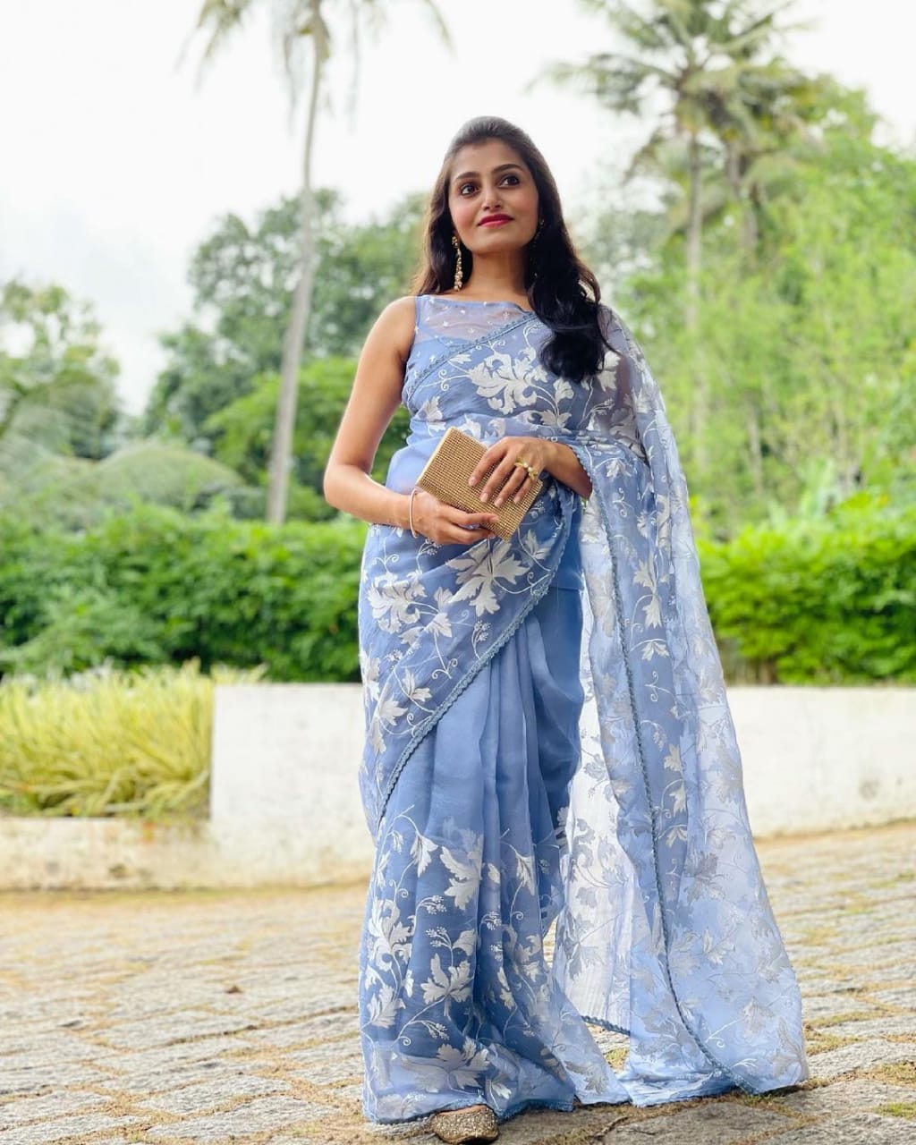 Ravines organza saree - Saffronfashionindia