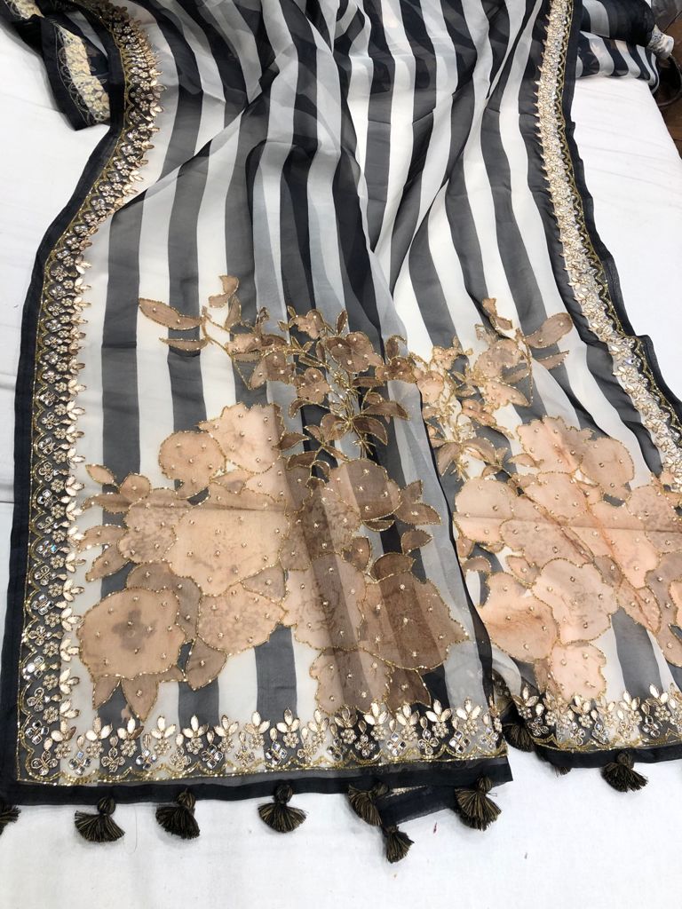Organza digital printed saree - Saffronfashionindia