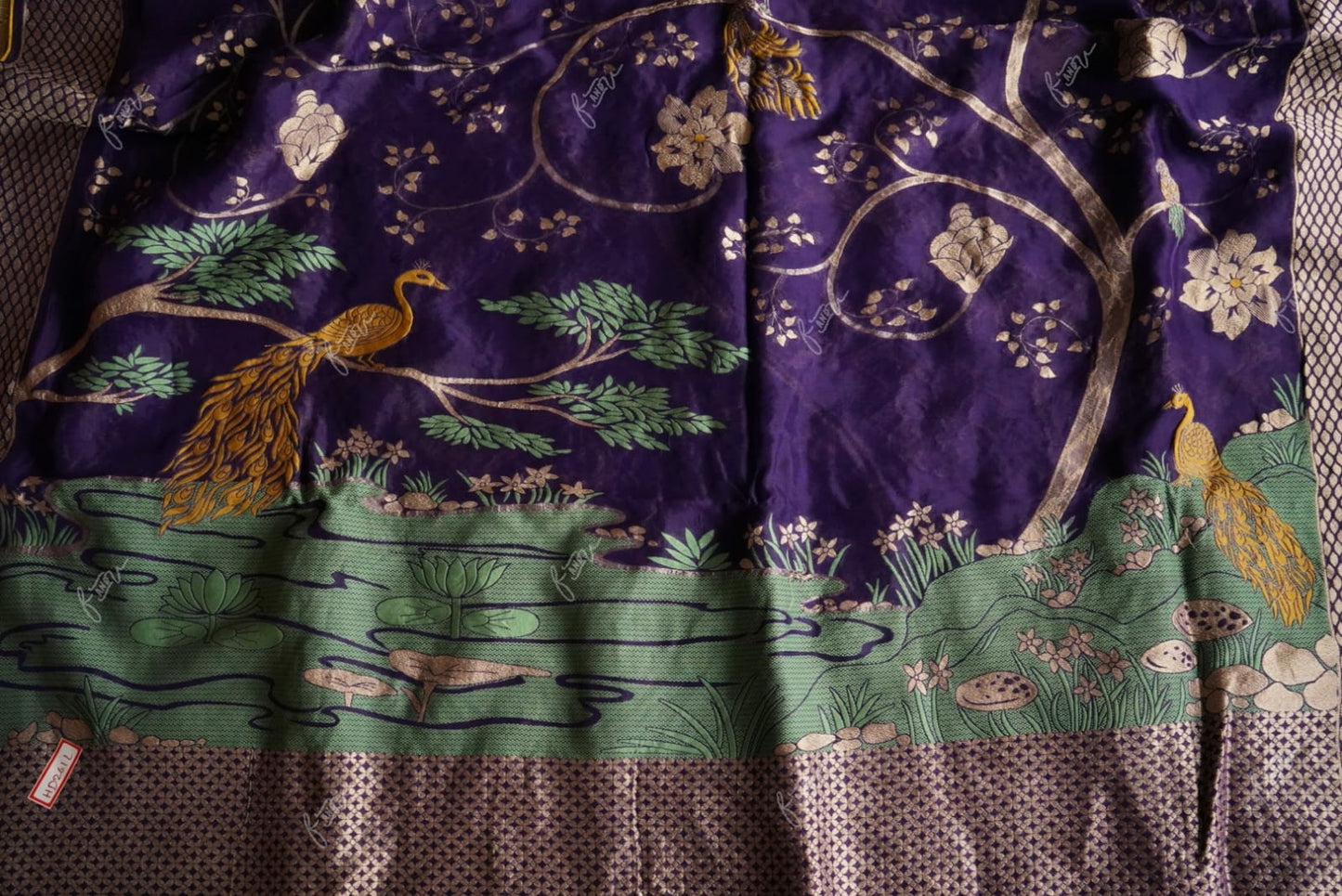 Women handloom saree - Saffronfashionindia