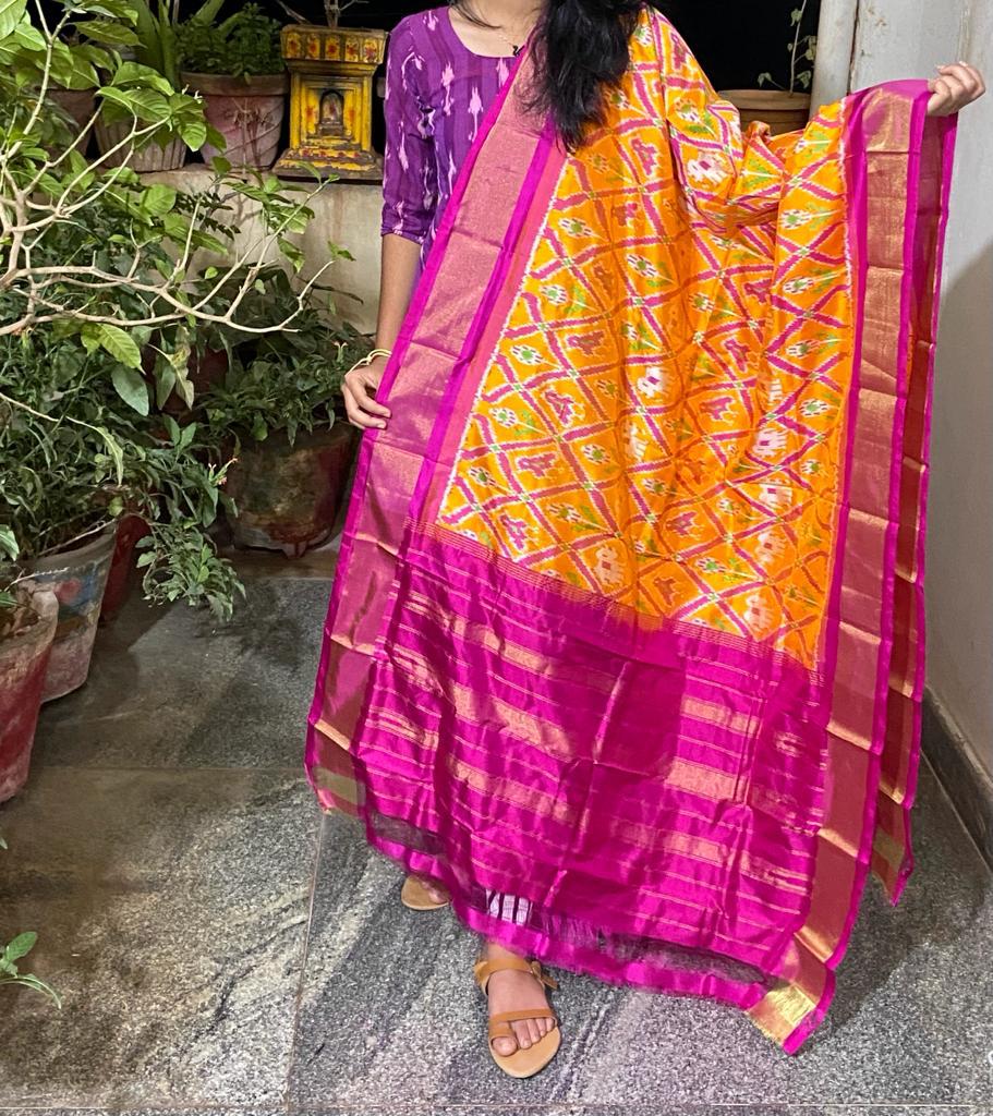 Ikkat Pattu dupatta - Saffronfashionindia