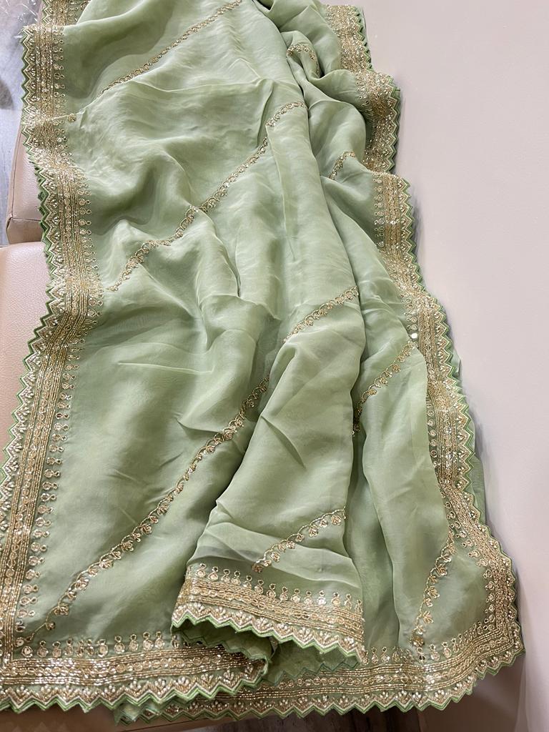 Nivesha organza saree - Saffronfashionindia