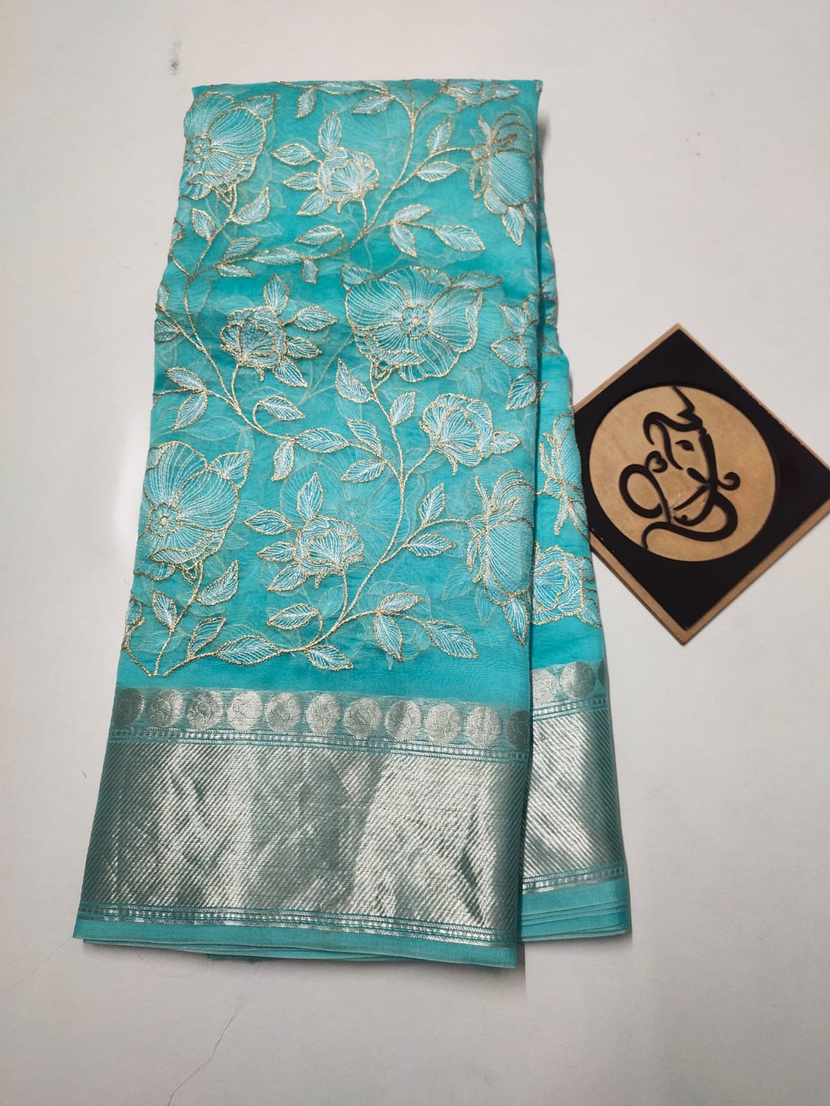 Beautiful banarsi kora saree - Saffronfashionindia