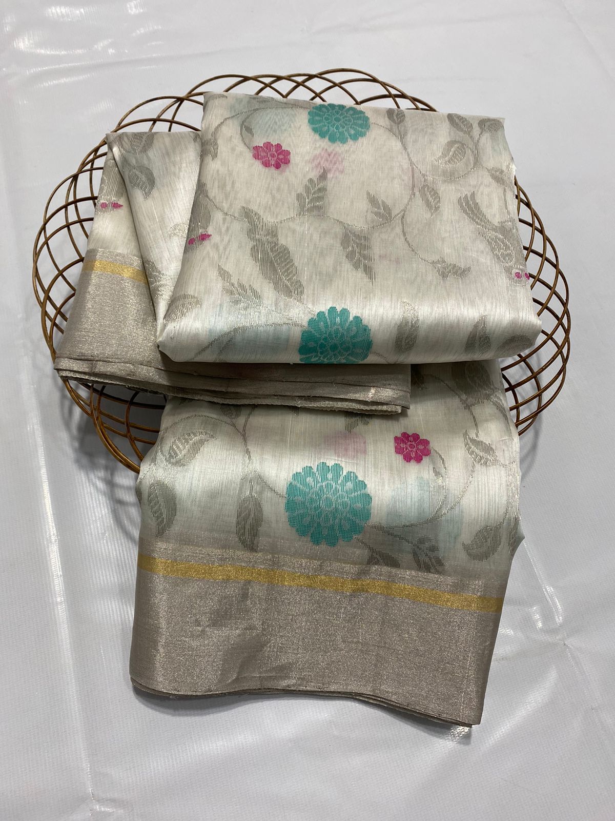 Silver pattu Chanderi saree - Saffronfashionindia