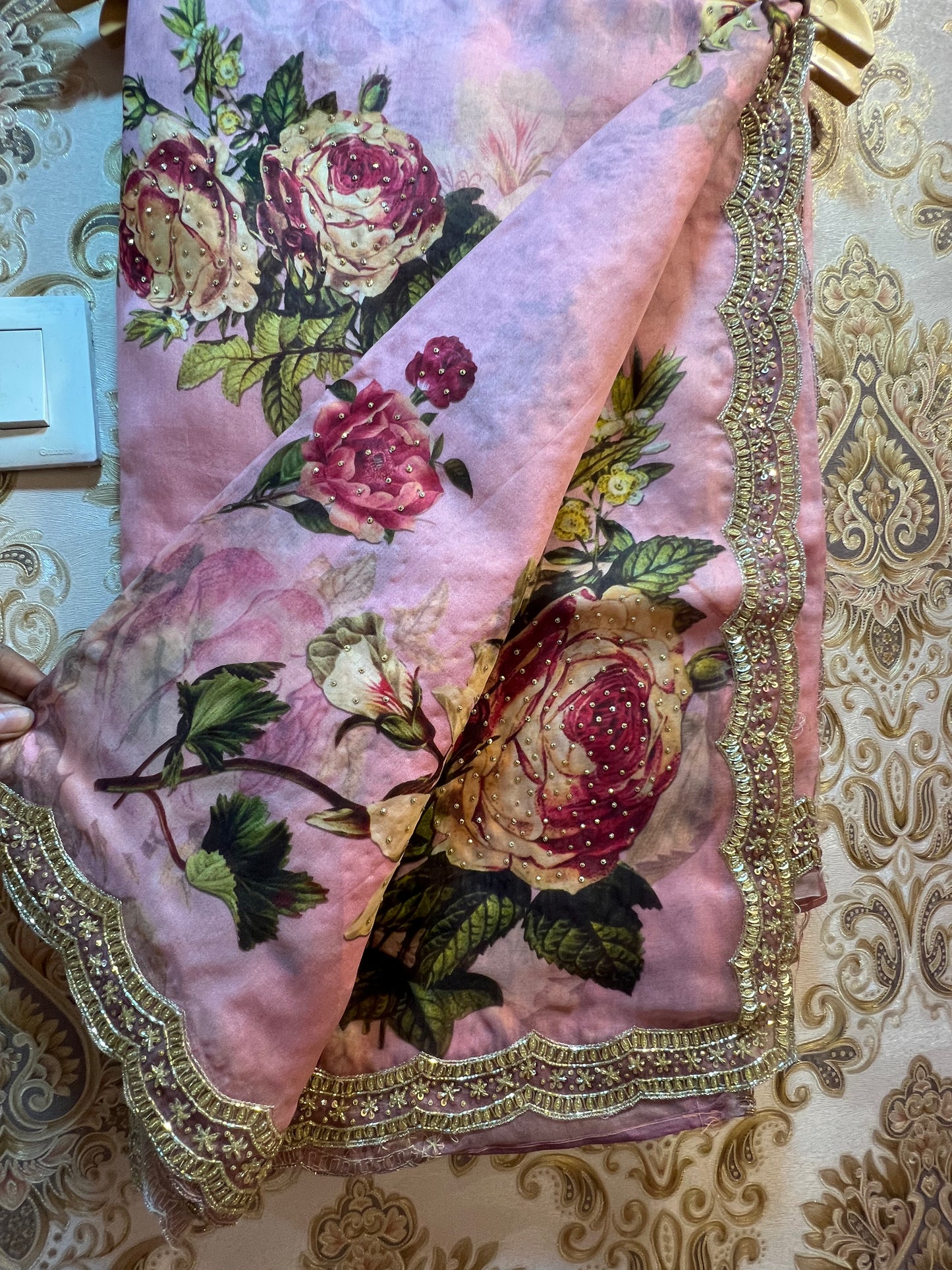 Pink lovely floral saree - Saffronfashionindia