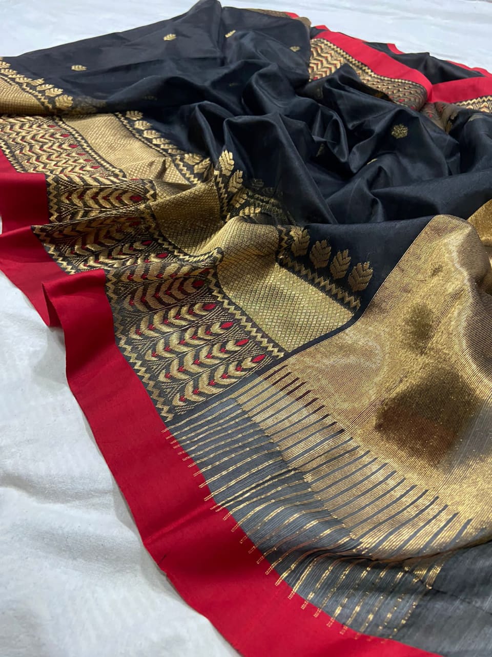 Anaisha Chanderi silk saree - Saffronfashionindia
