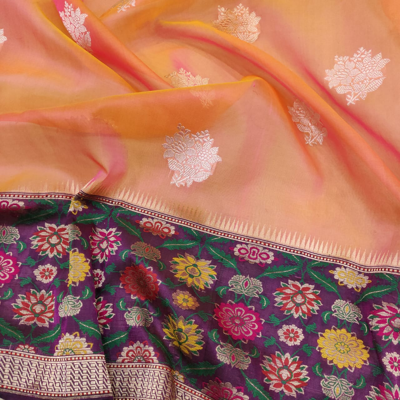 Onisha handwoven kora saree - Saffronfashionindia