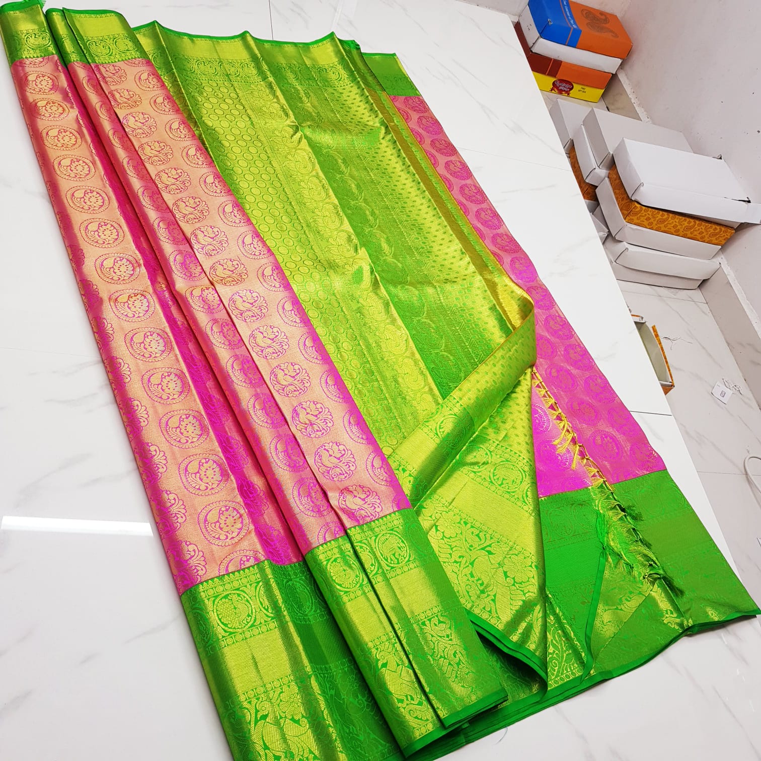 Pure silk Kanchipuram saree - Saffronfashionindia