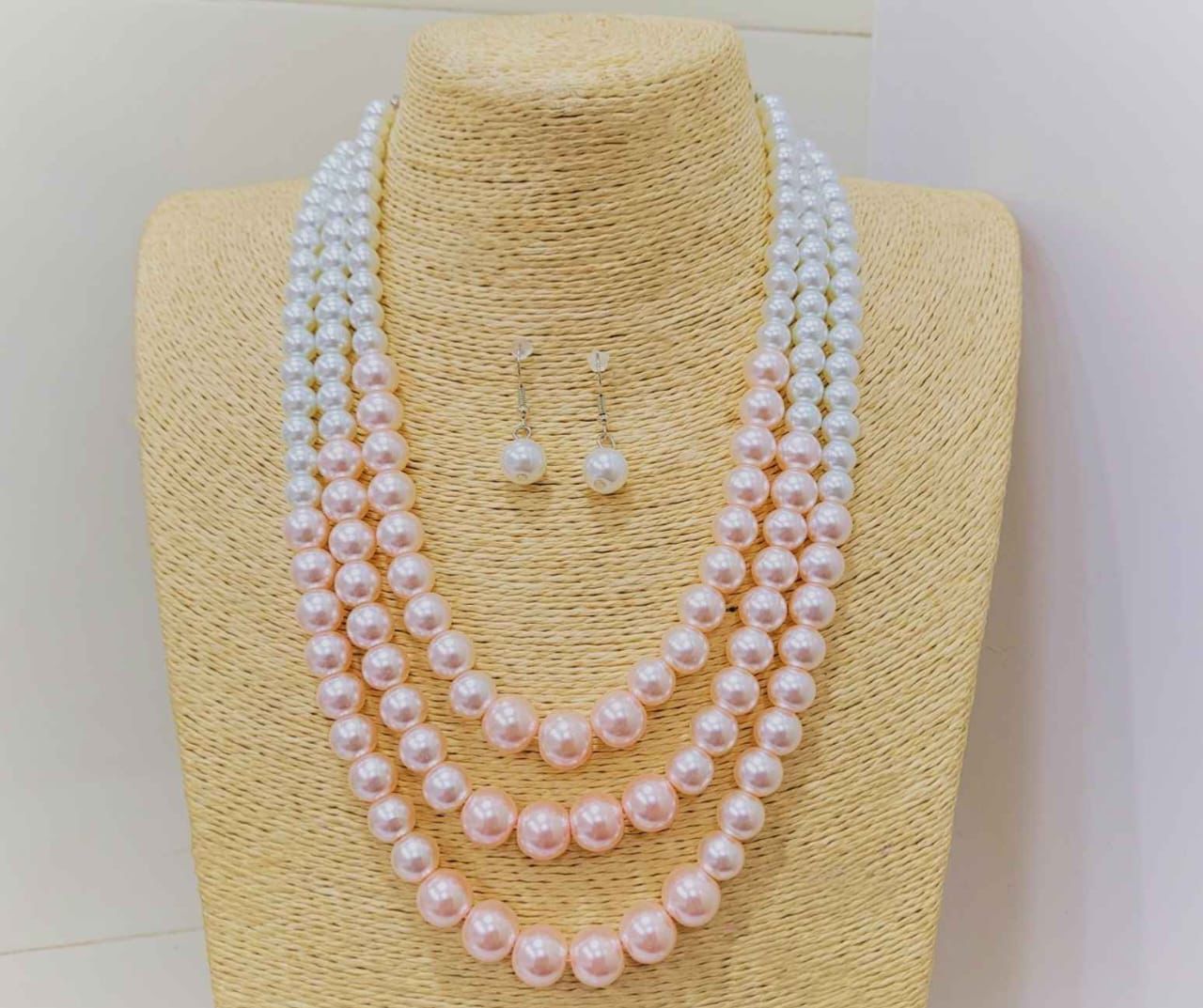 Pearl exclusive necklace set - Saffronfashionindia