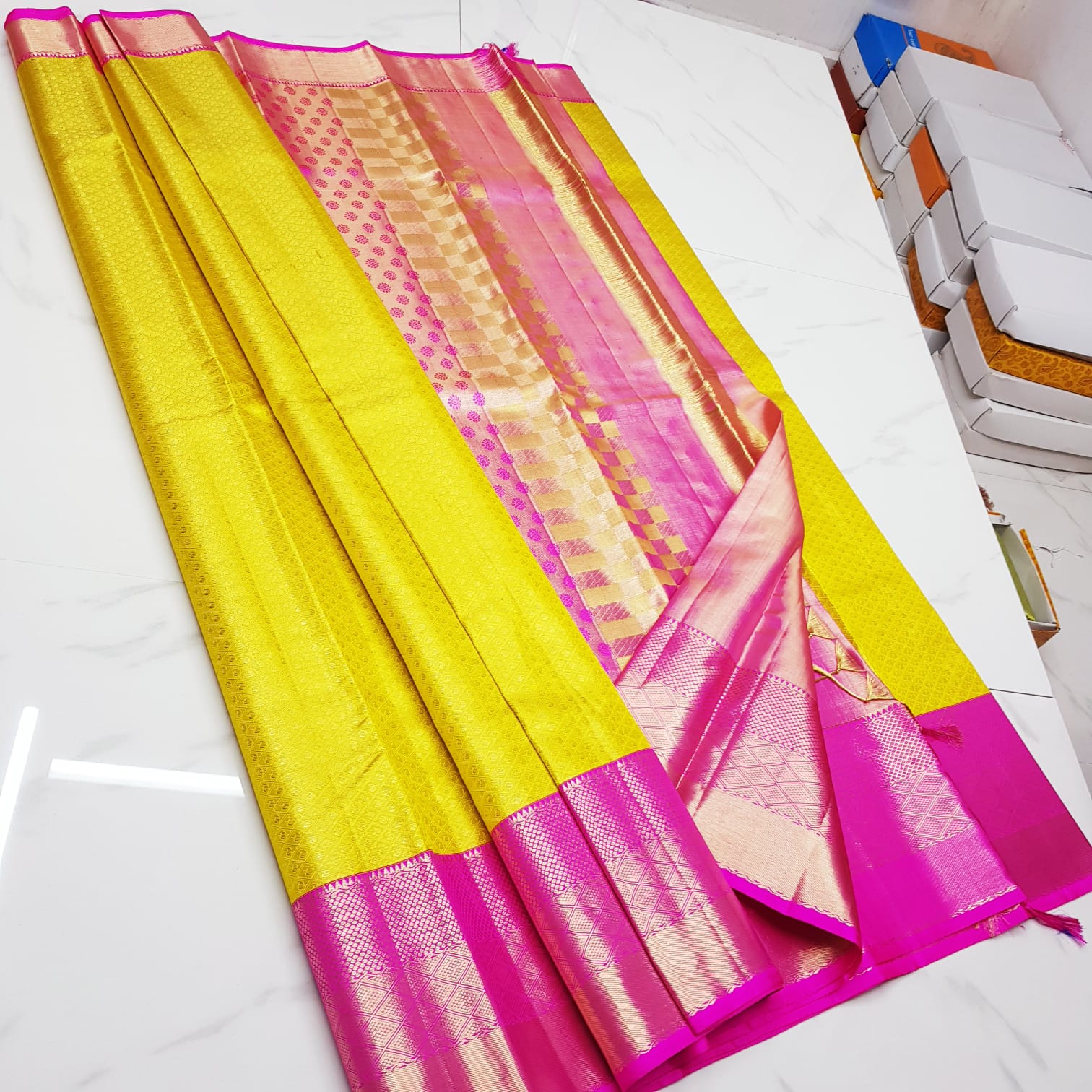Pure silk Kanchipuram saree - Saffronfashionindia