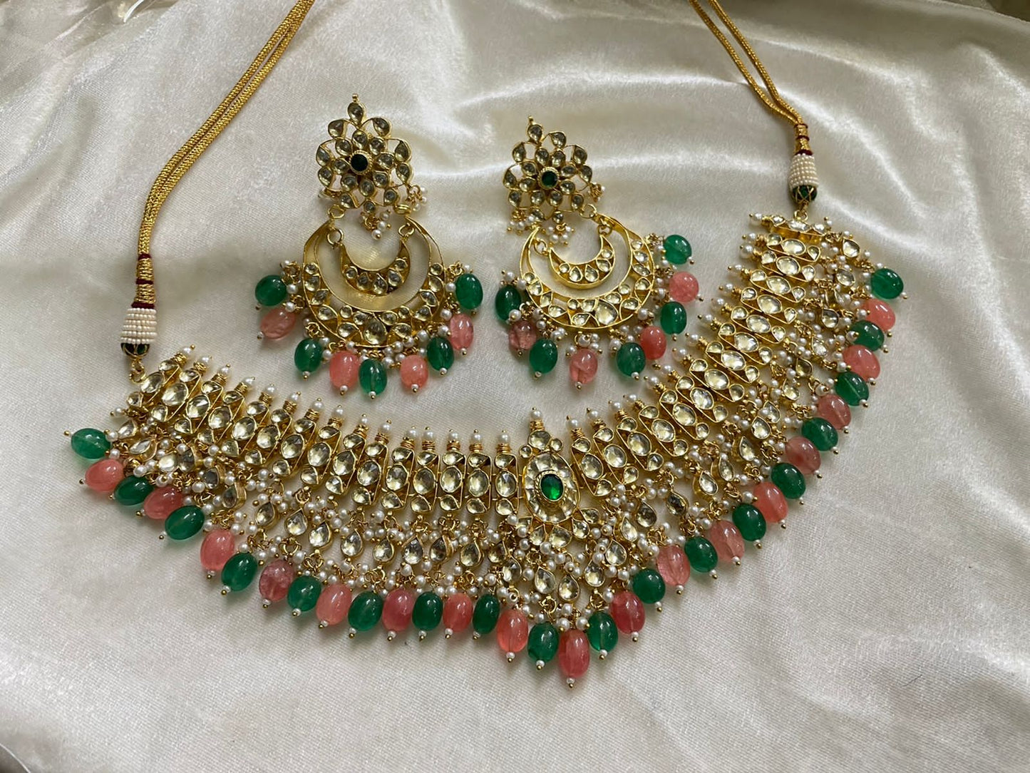 Nivisha necklace set - Saffronfashionindia