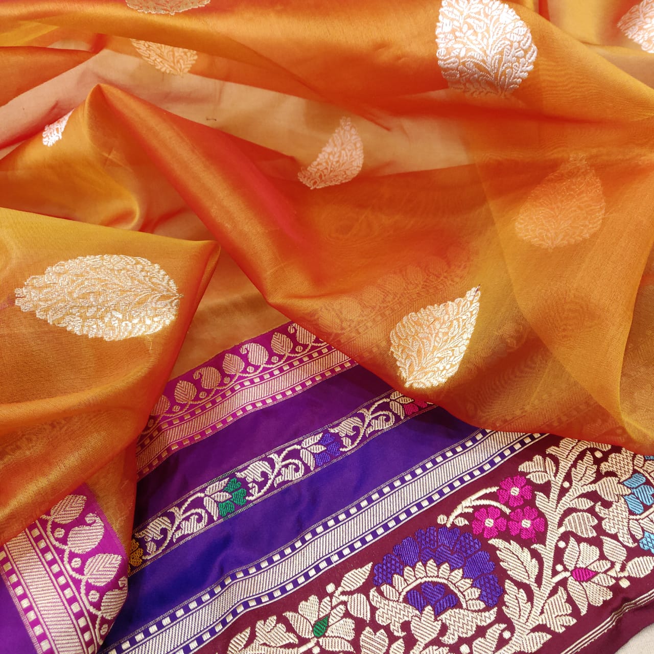 Sevita kora handwoven saree - Saffronfashionindia