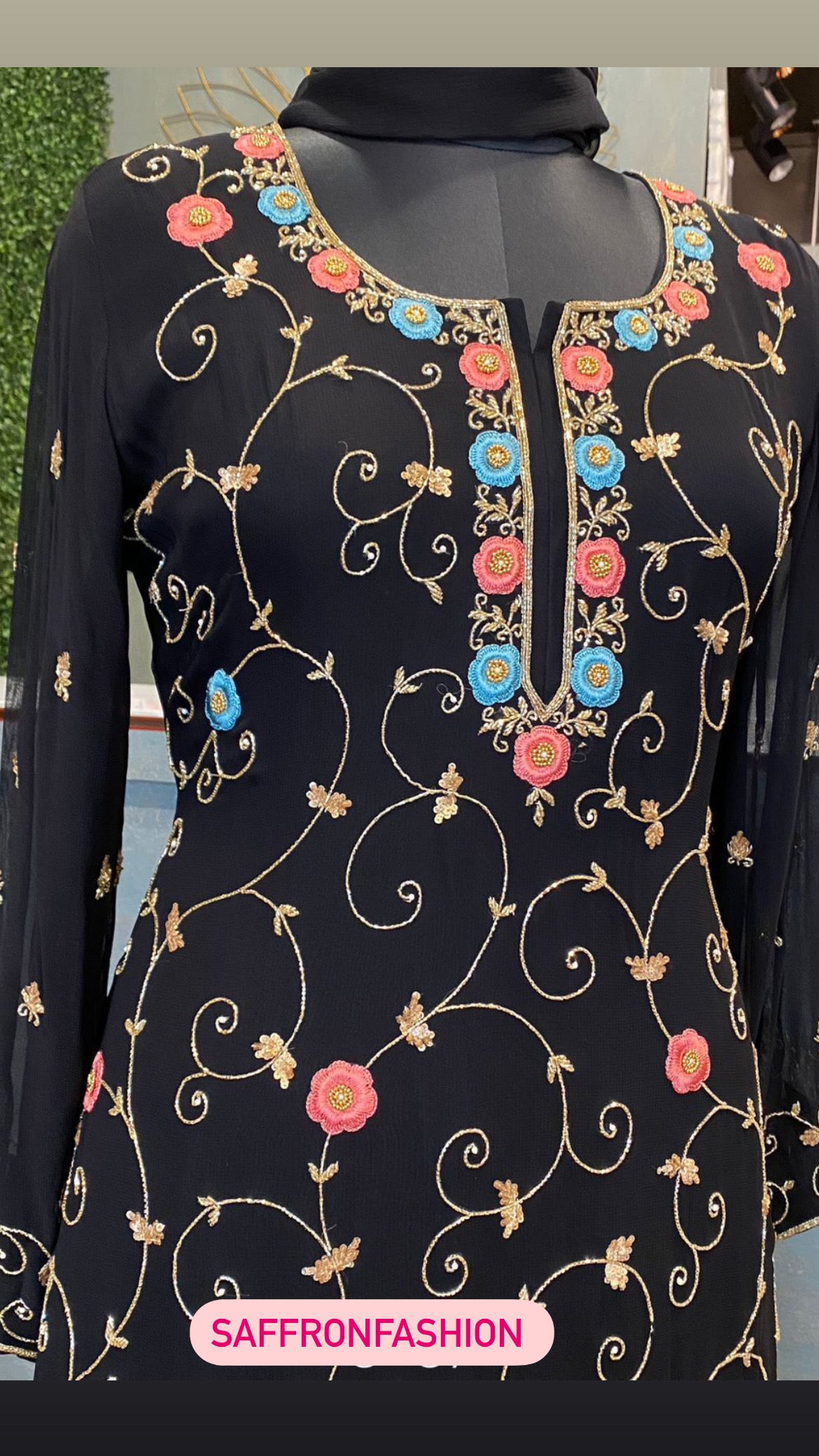 Nivasha gorgette Kurti dress - Saffronfashionindia