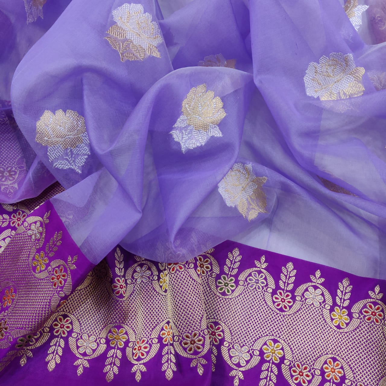Kavisha kora silk saree - Saffronfashionindia