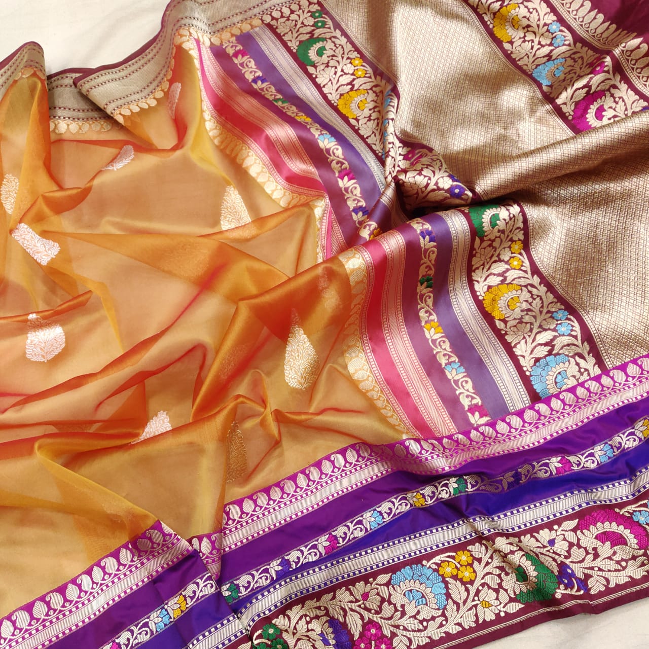 Sevita kora handwoven saree - Saffronfashionindia