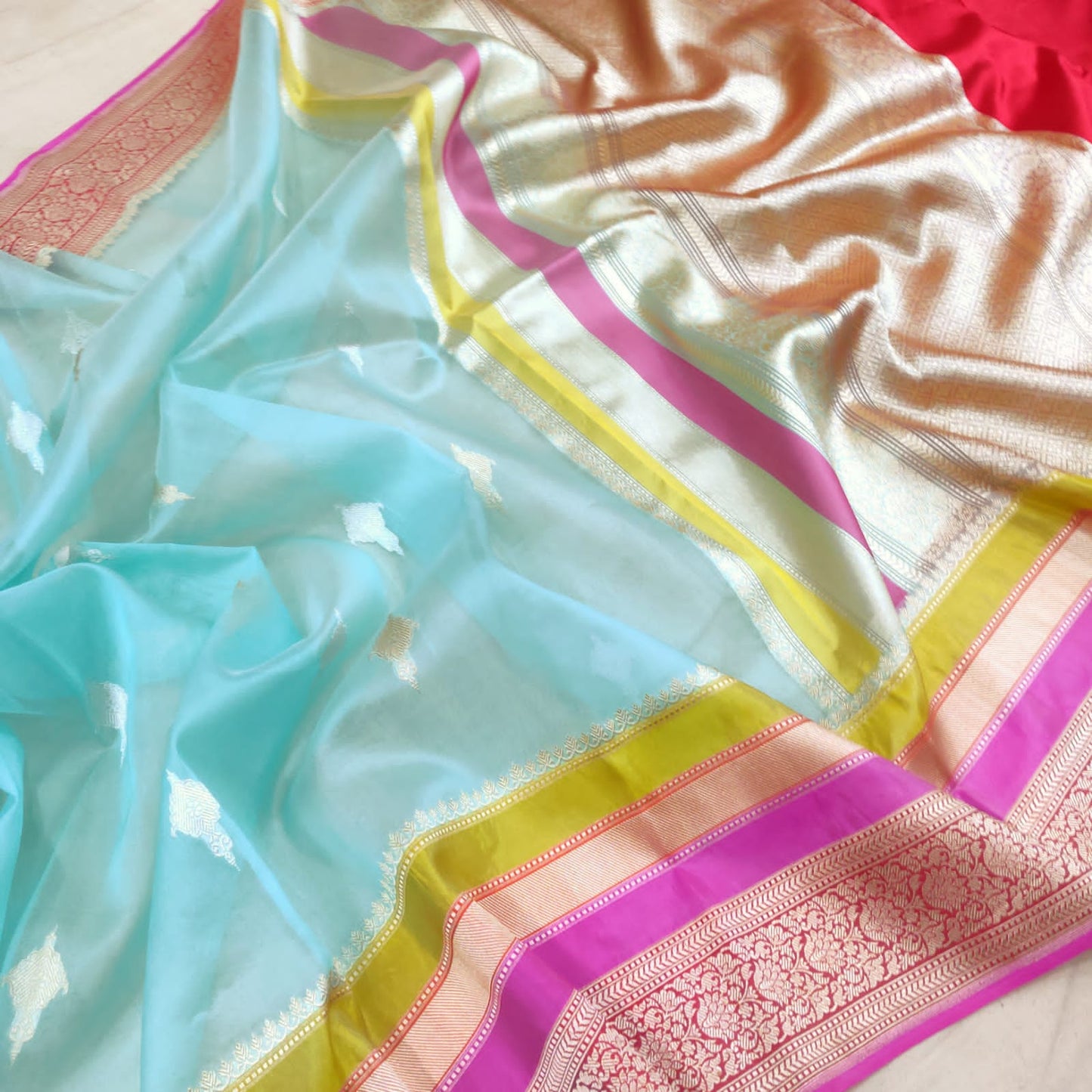 Janah kora handwoven saree - Saffronfashionindia