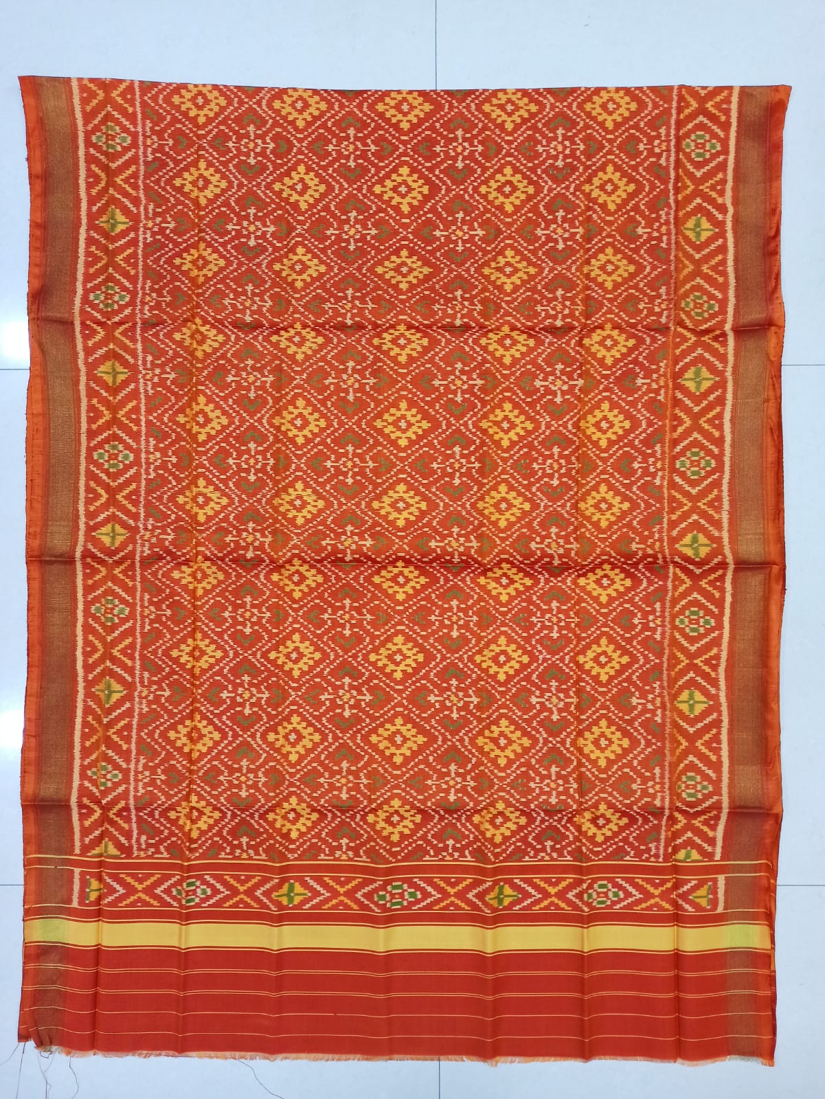 Rajkot ikkat Patola dupatta - Saffronfashionindia