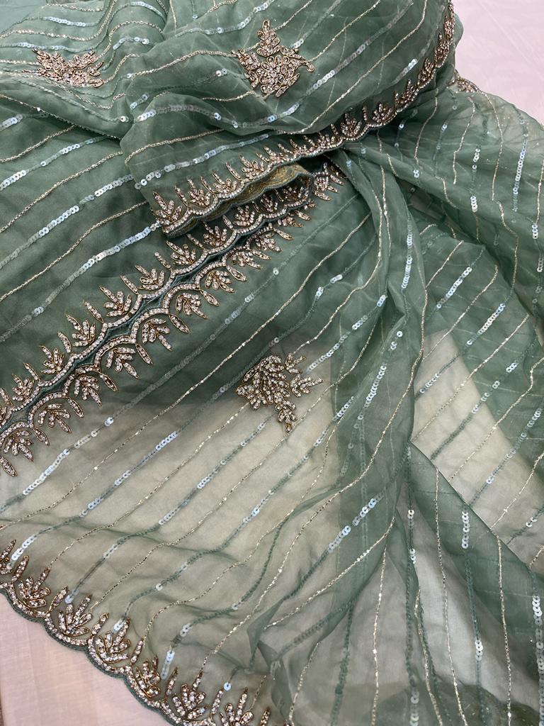 Aisle zarkan saree - Saffronfashionindia