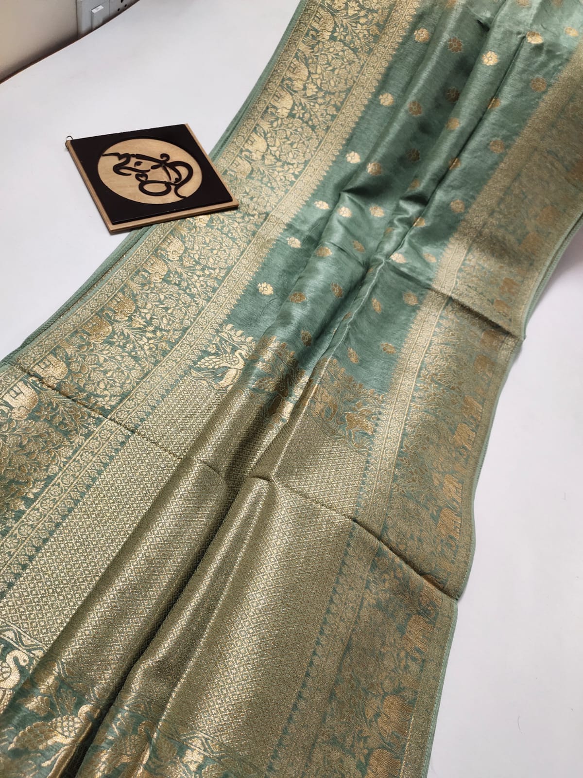 Gauri banarsi moonga saree - Saffronfashionindia