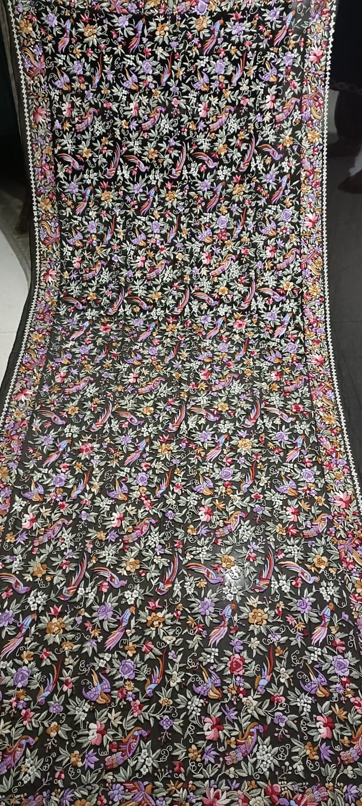 Sangmarmar Parsi gara dupatta - Saffronfashionindia