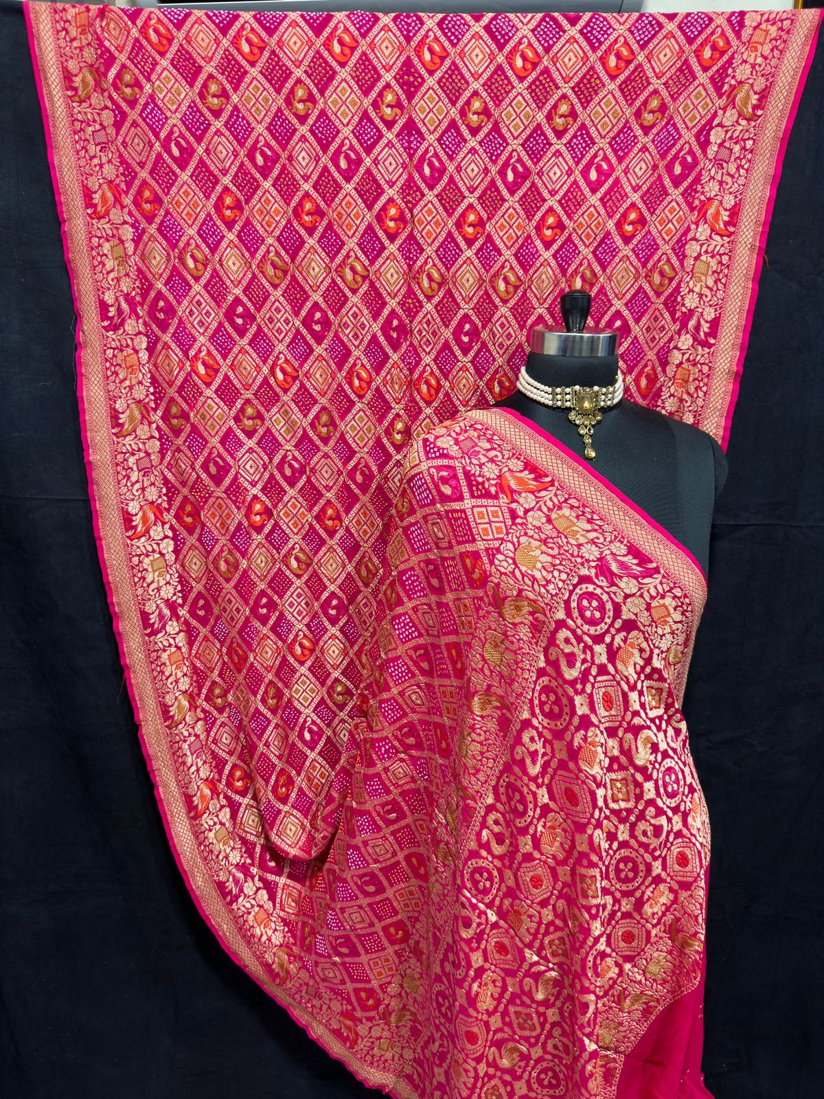 Losa Banarsi Meenakari bandhani saree - Saffronfashionindia