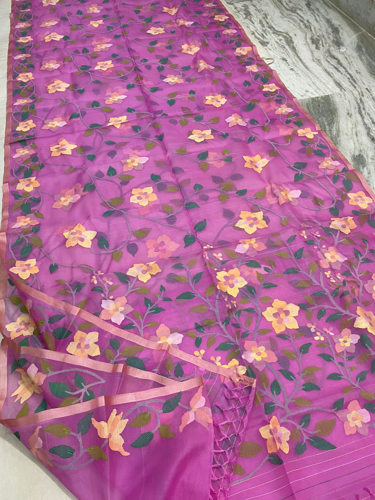 Onisha jamdani saree - Saffronfashionindia