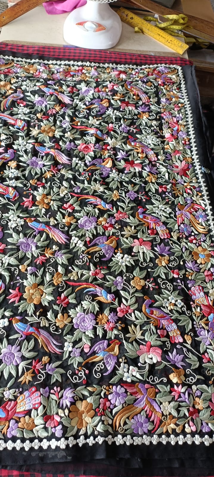 Sangmarmar Parsi gara dupatta - Saffronfashionindia
