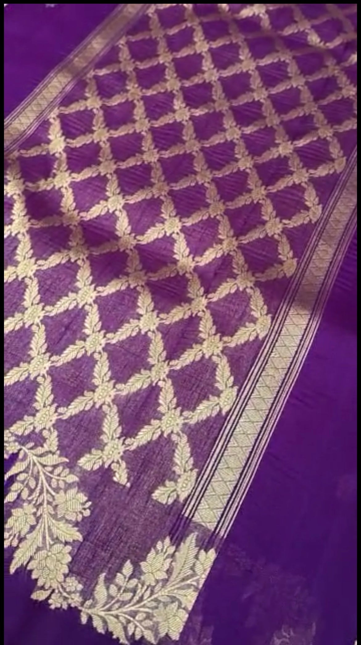 Subodhi handloom kora saree - Saffronfashionindia
