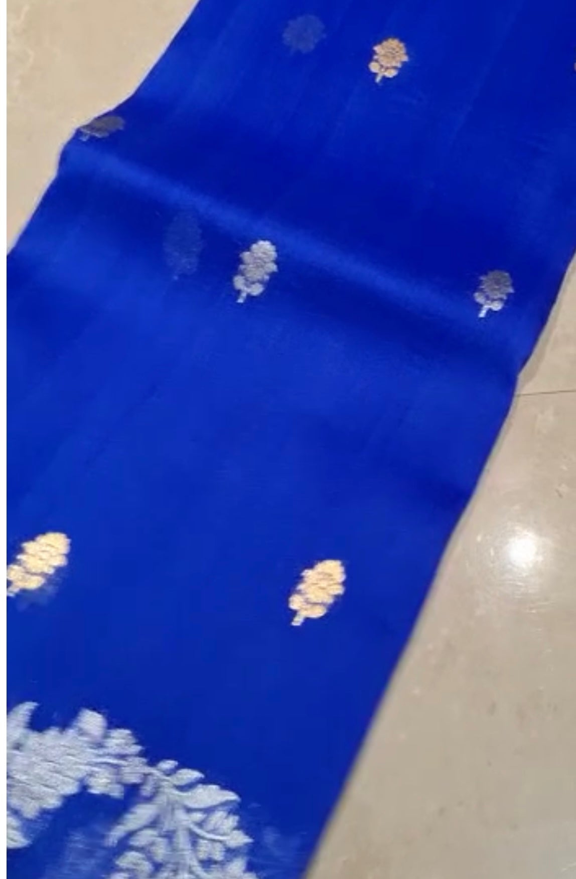 Subodhi handloom kora saree - Saffronfashionindia