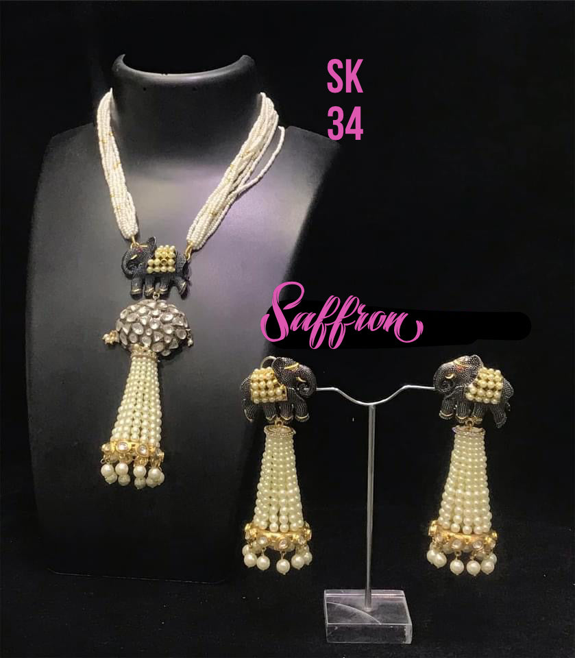 Venecia necklace set - Saffronfashionindia