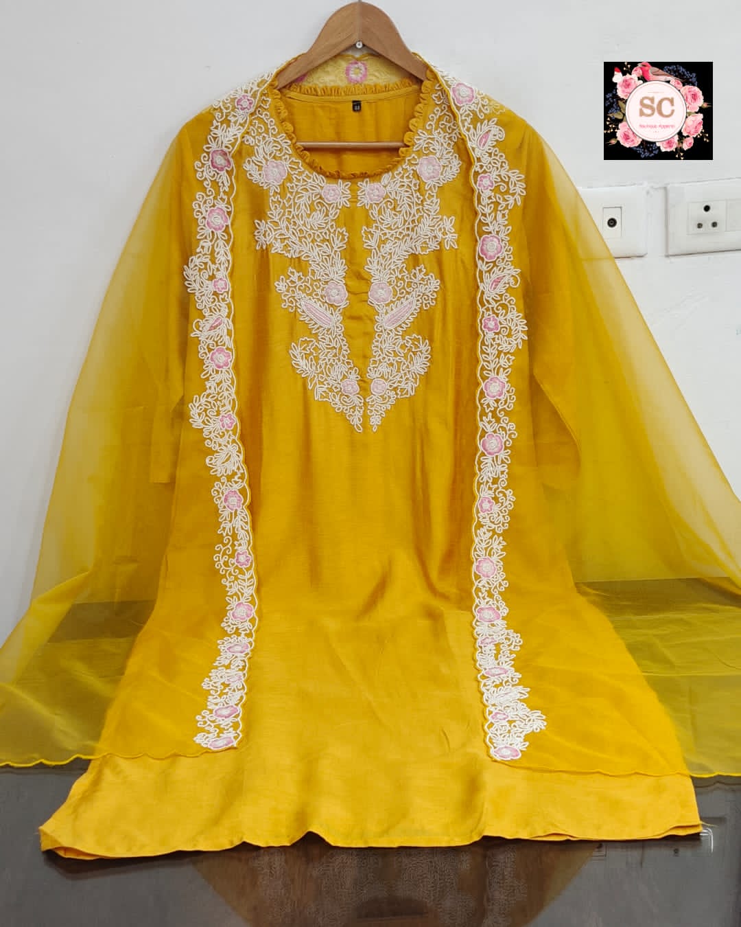 Nischel salwar kameez - Saffronfashionindia