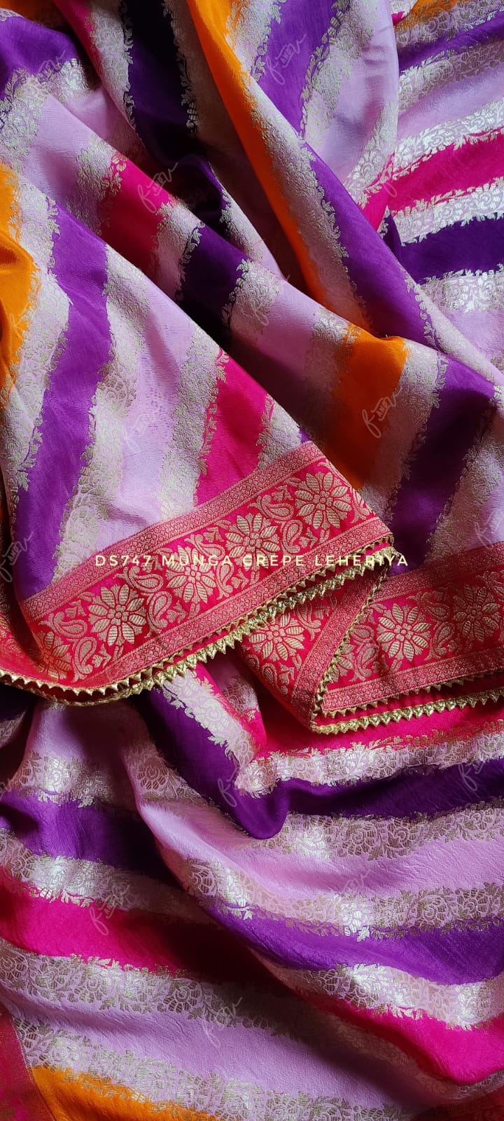 Festival Lehariya munga saree - Saffronfashionindia