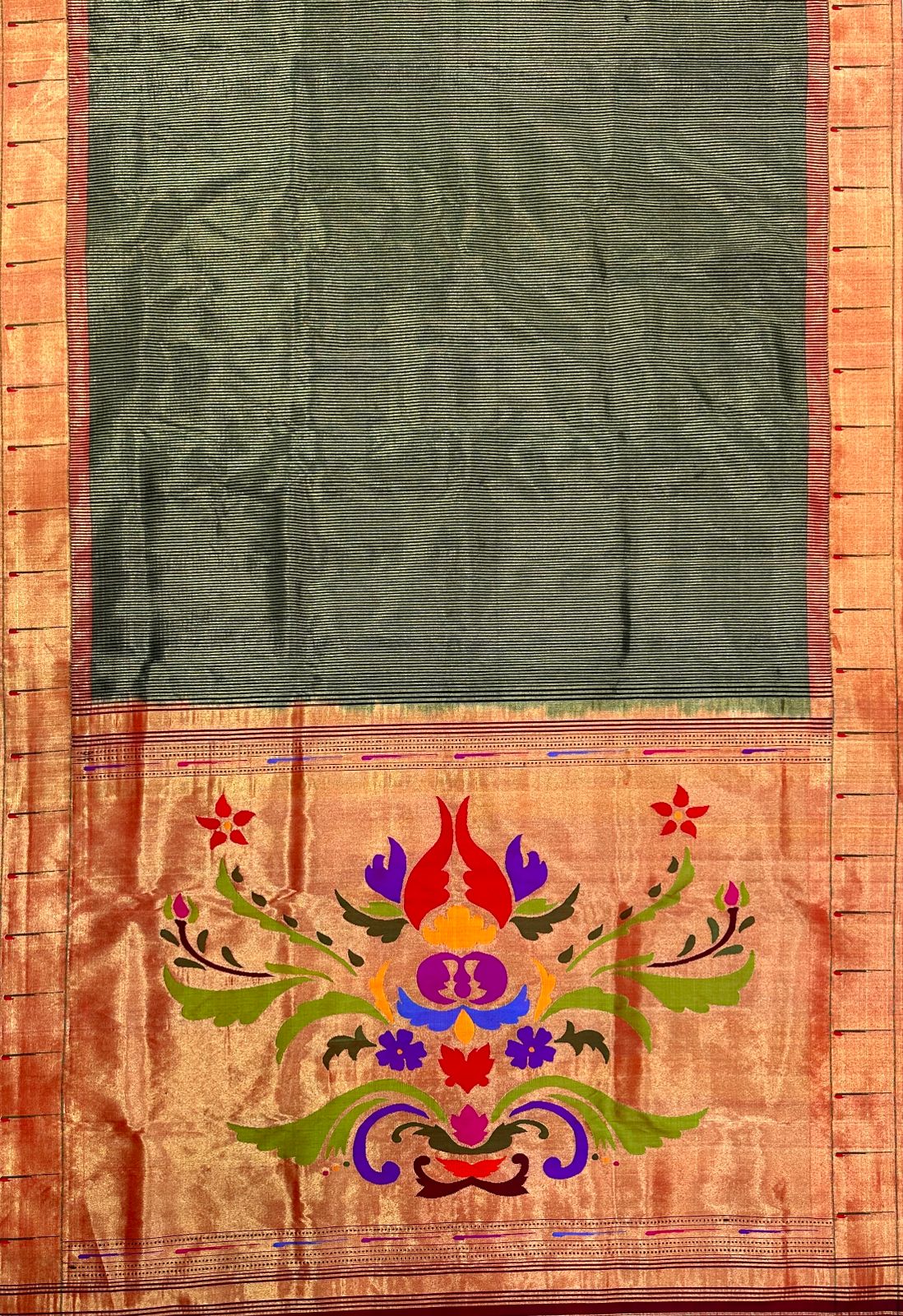 Sayani handloom Paithani saree - Saffronfashionindia