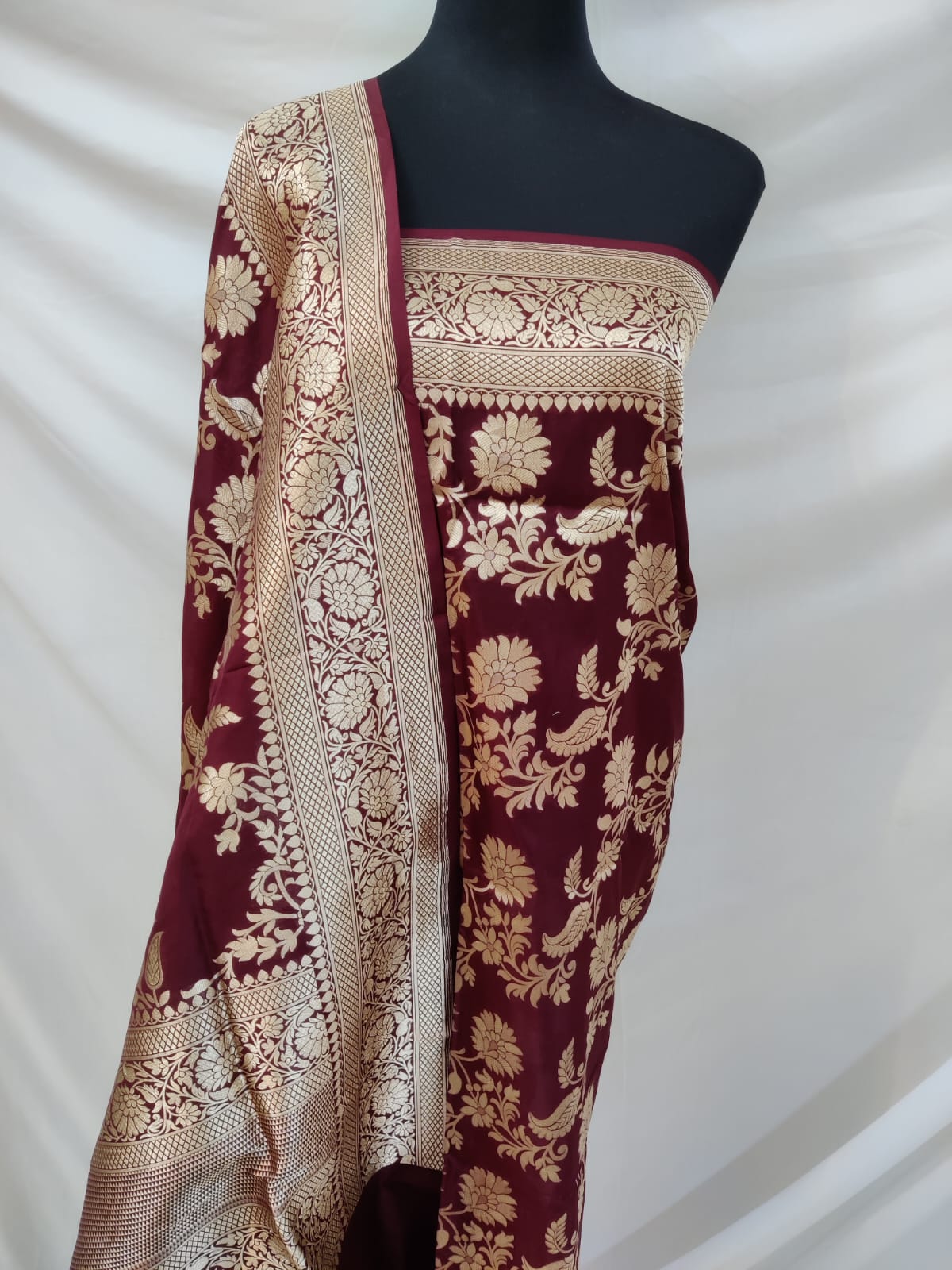Katan handwoven silk dupatta - Saffronfashionindia